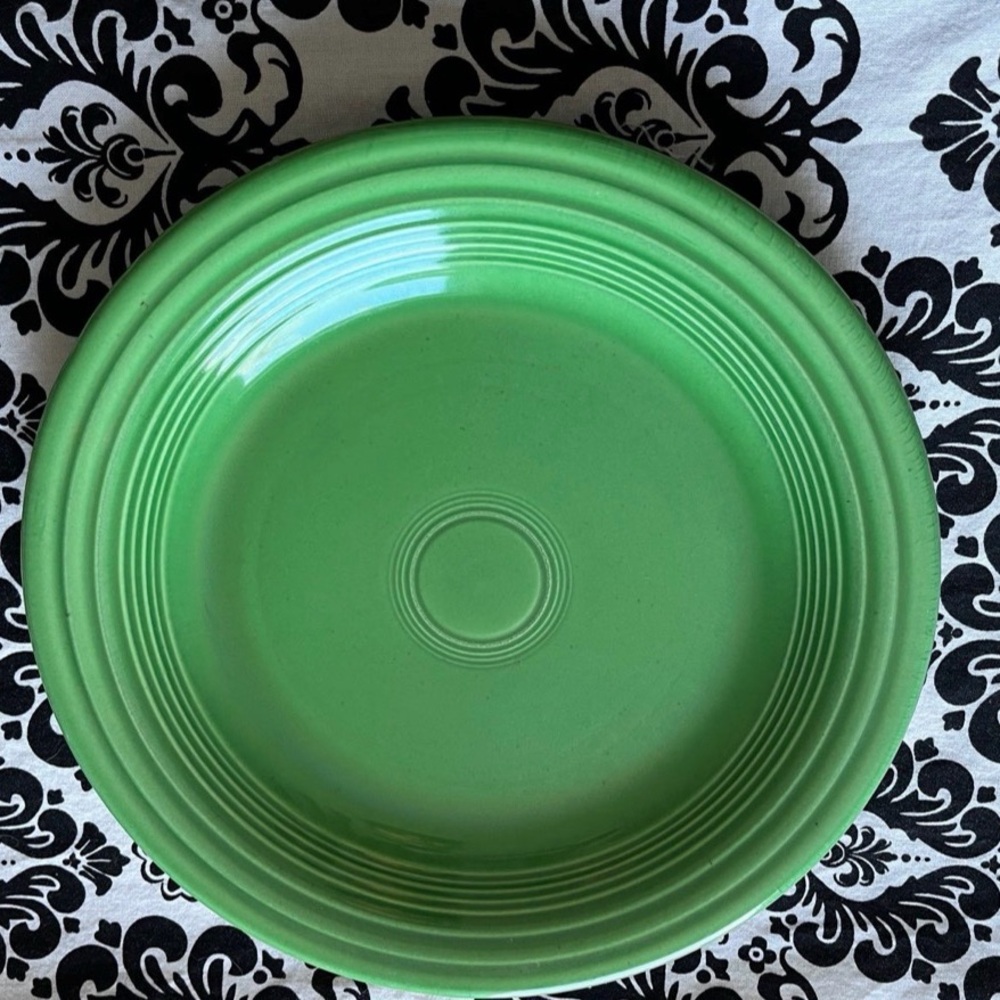 Fiesta Medium Green Dinner Plate